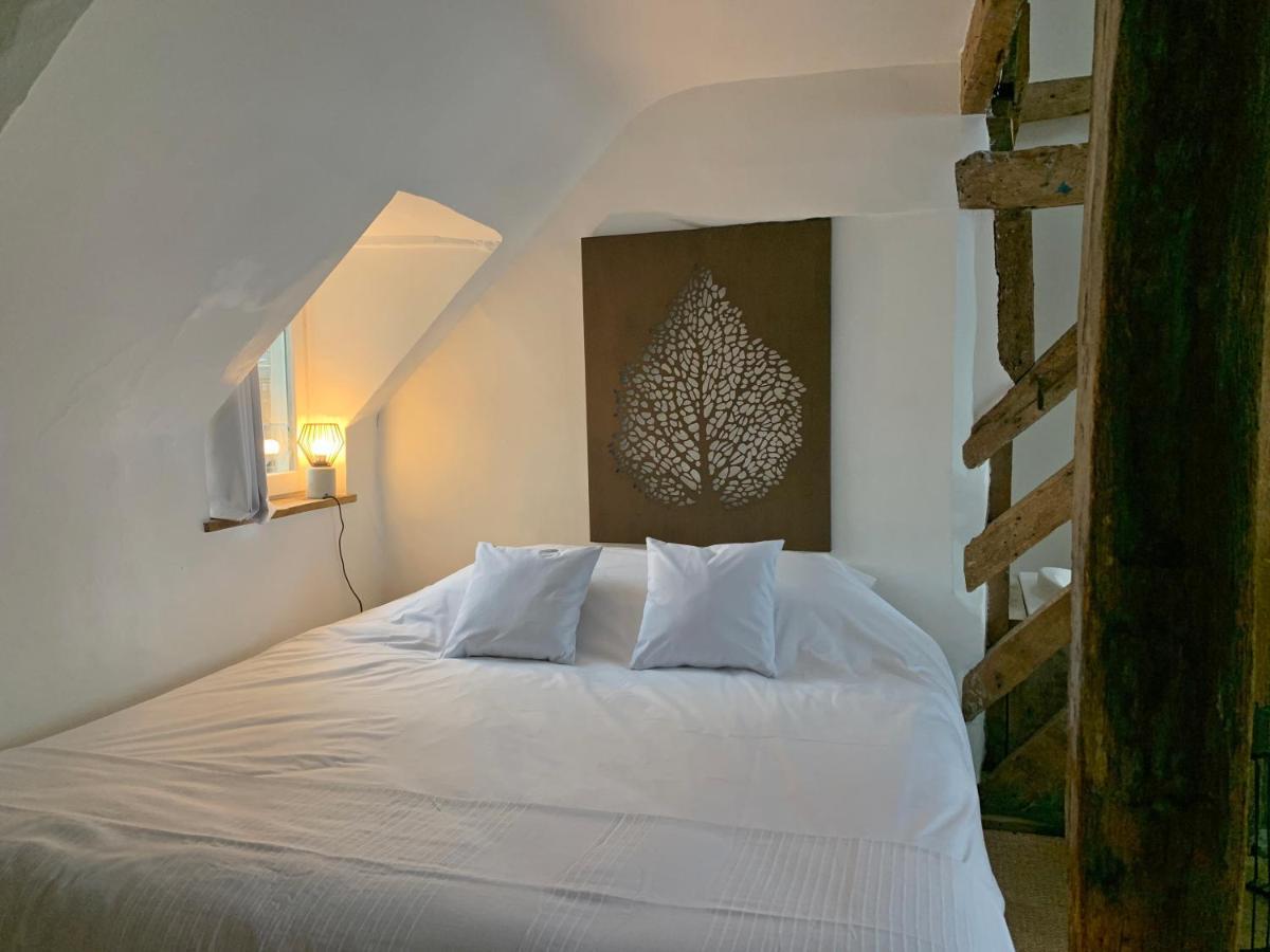 L'ecole Des Demoiselles Bed & Breakfast Honfleur